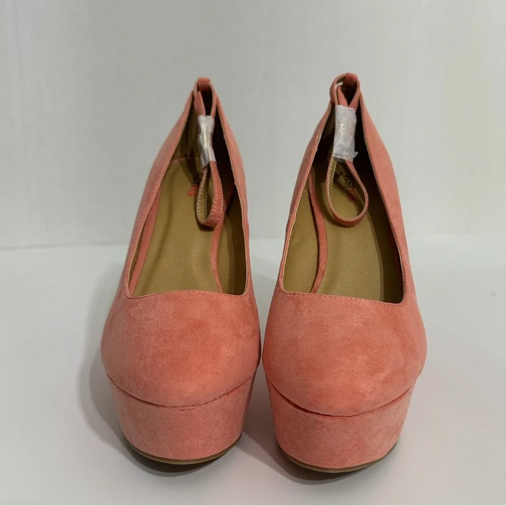 NIB JustFab Ceres Coral Suede Platform Wedge Heels Y2K Size 8.5